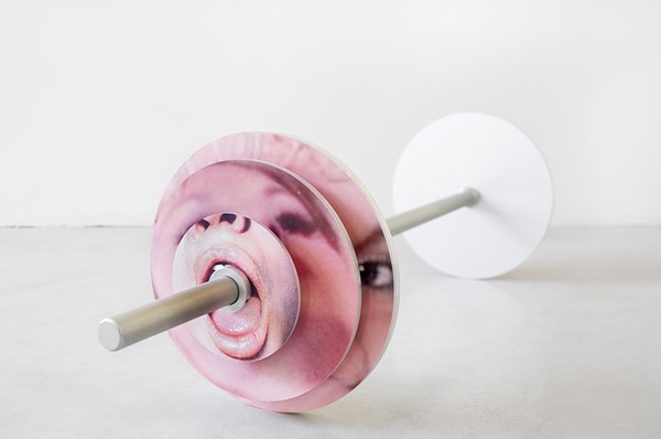 Recension: Frida Orupabo på Bonniers konsthall