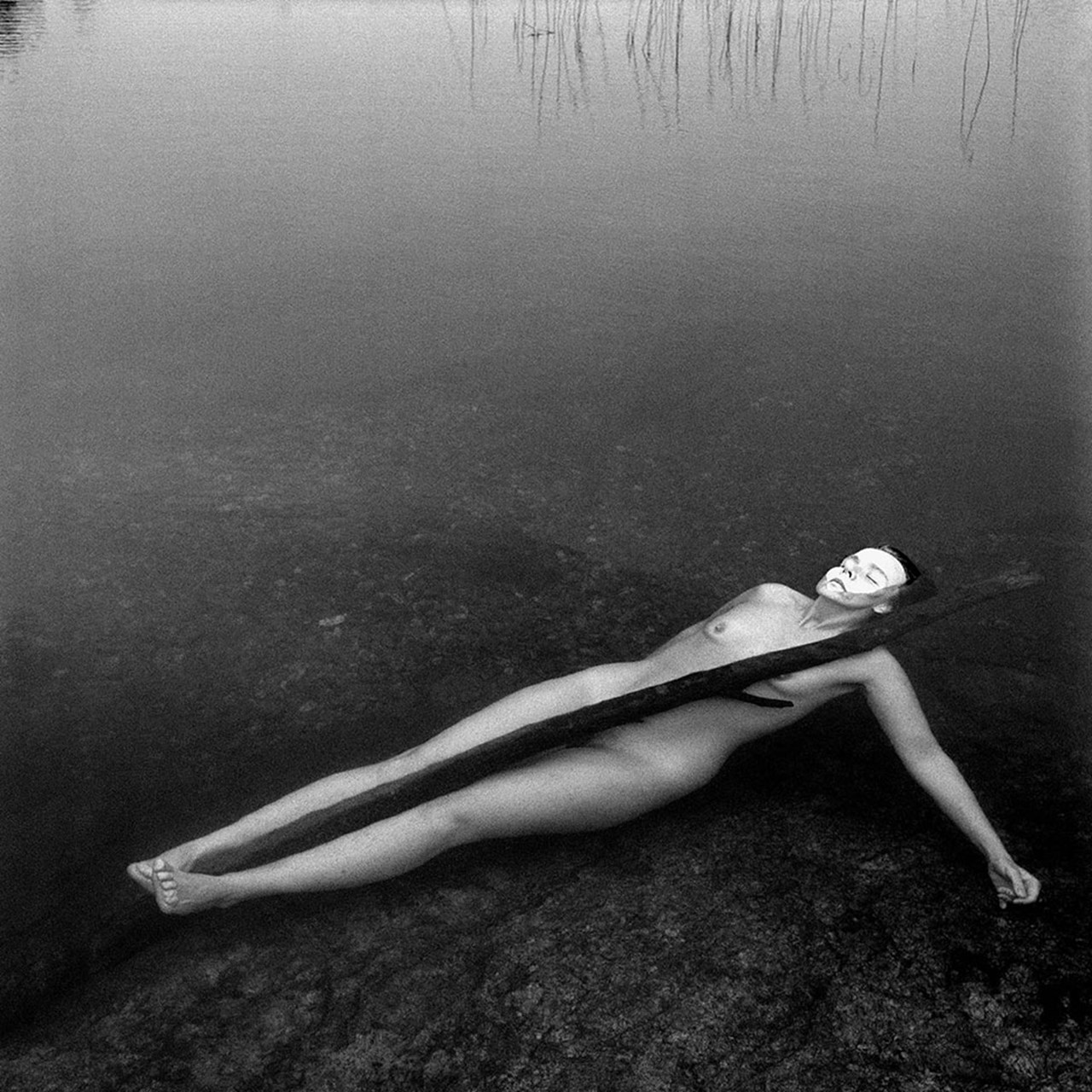 TUIJA LINDSTRÖM: LOVE & DEATH