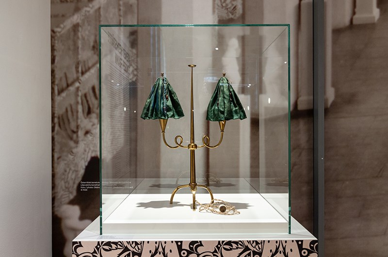 Bordslampa, mässing och siden, Josef Frank för Wiener Werkstätte. Millesgården, Foto: Yanan Li