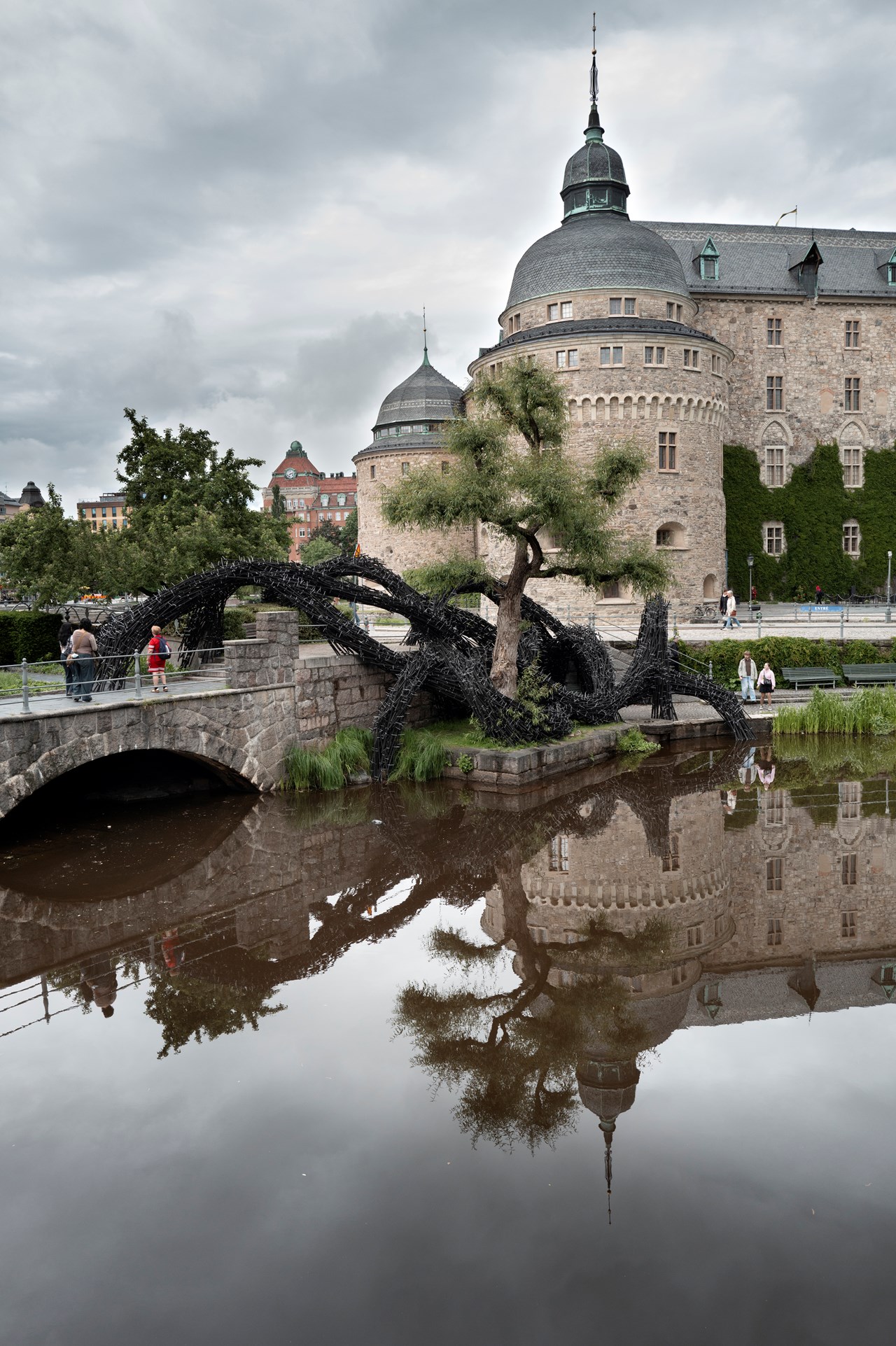 Konstbiennalen OPENART i Örebro