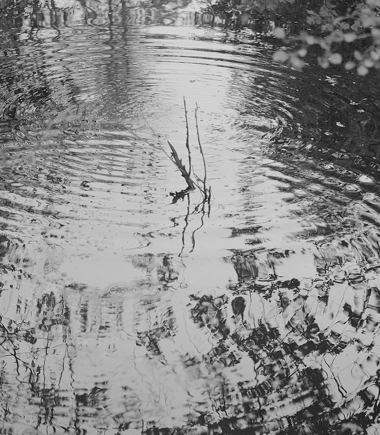 Lämningar – om kemiska vatten och radioaktiva spår