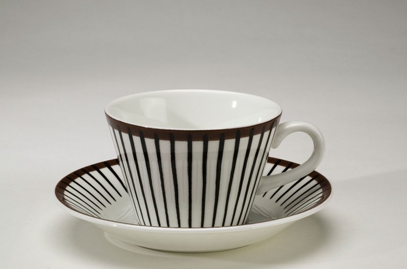 Stig Lindberg, Kaffekopp med fat "Spisa Ribb", modell LI.