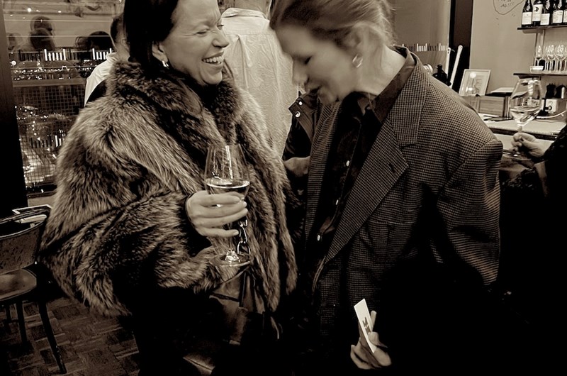 Sofia Hiller från Prinsessan Estelles Kulturstiftelse och Emma Reimfelt från Nordiska Museet
