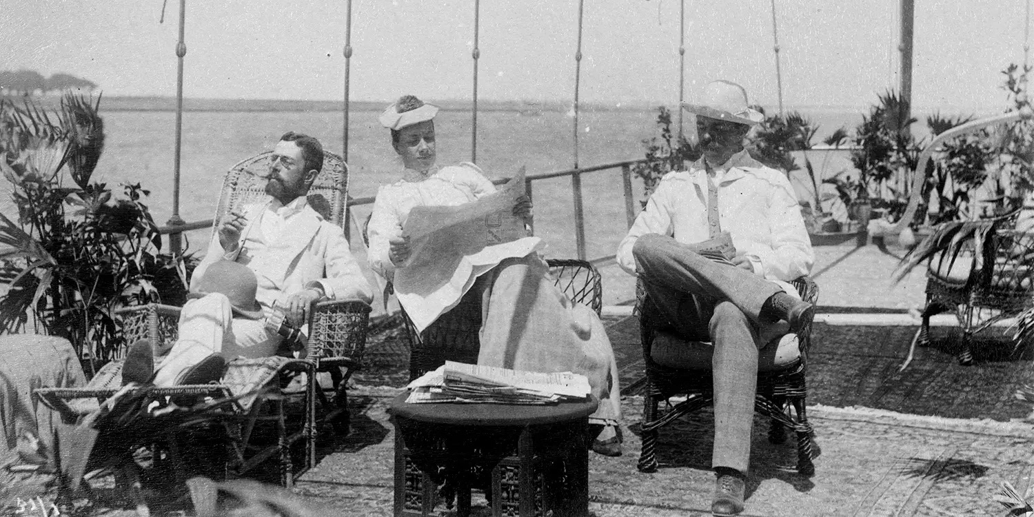 Nyfiken på Bernadotteska fotosamlingen