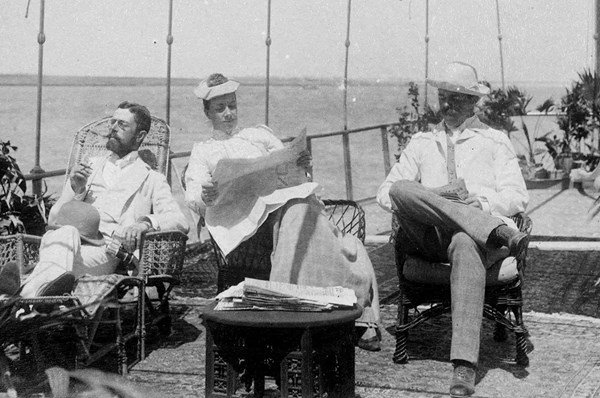 Nyfiken på Bernadotteska fotosamlingen