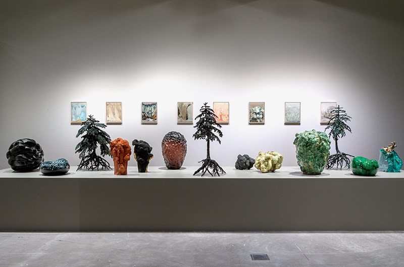 Utställningsvy, Vi känner hur marken bär, Ellen Ehk Åkesson & Pauline Fransson, Kalmar Konstmuseum