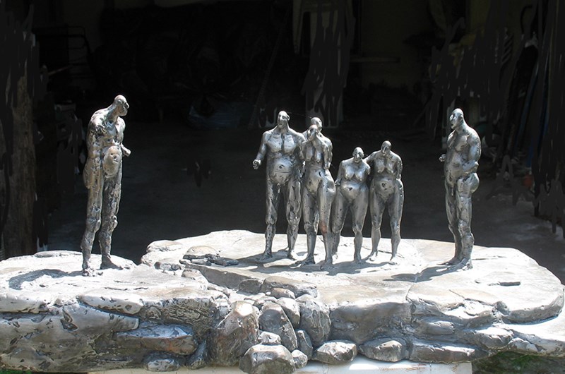"Samling"   Skulptur i tenn.