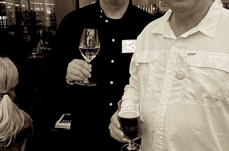 Jens Christiansen, chefredaktör Konstguiden och Mårten Levin, fotograf