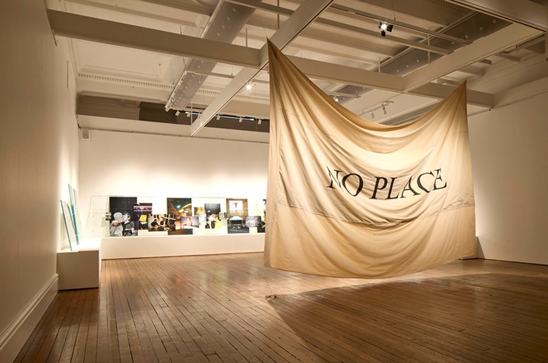Installationsvy av Rene Matić som var nominerad till Turnerpriset. Cartwright Hall Art Gallery. Foto: David Levene  